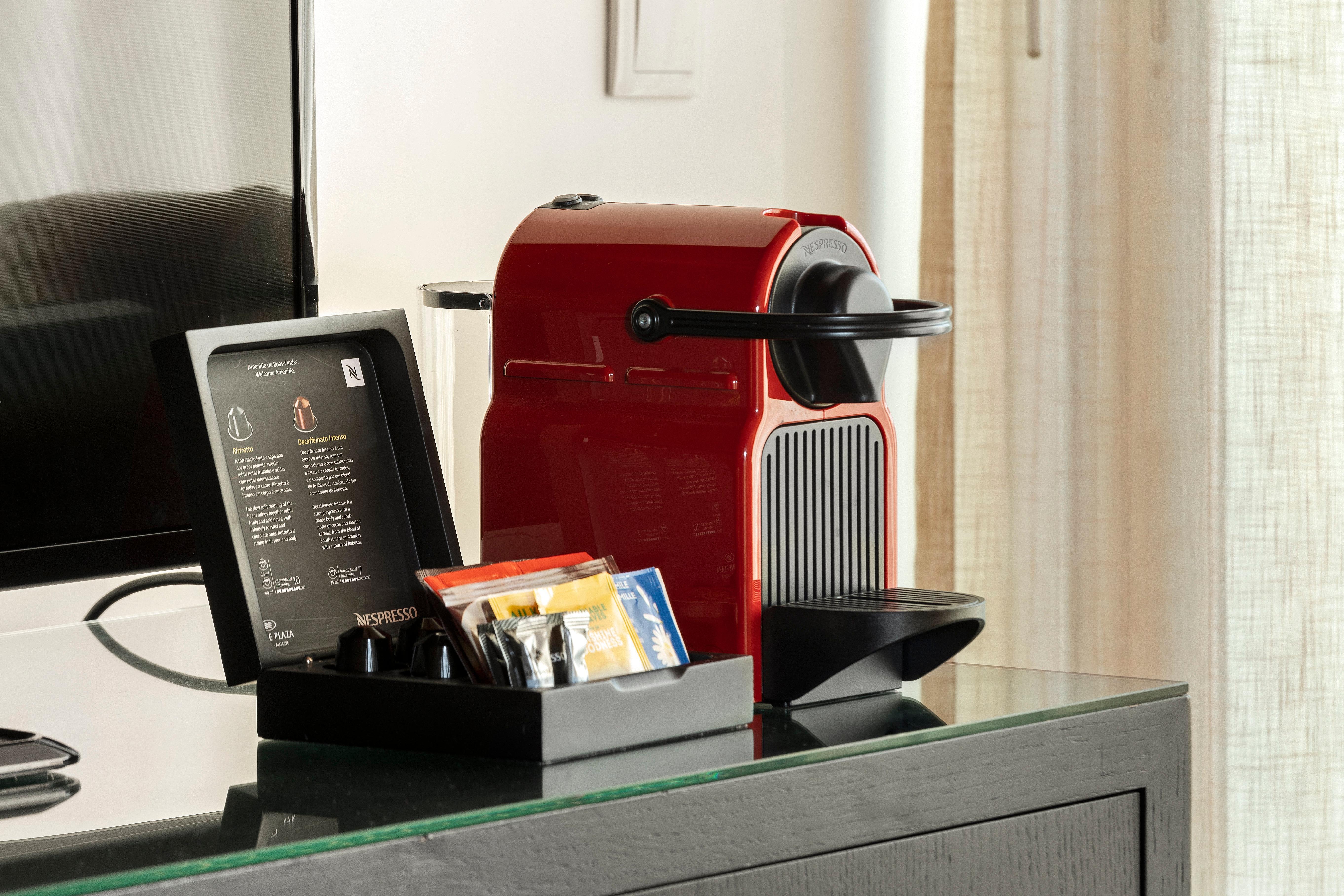 Crowne Plaza Vilamoura - Algarve By Ihg Екстер'єр фото A Nespresso coffee machine