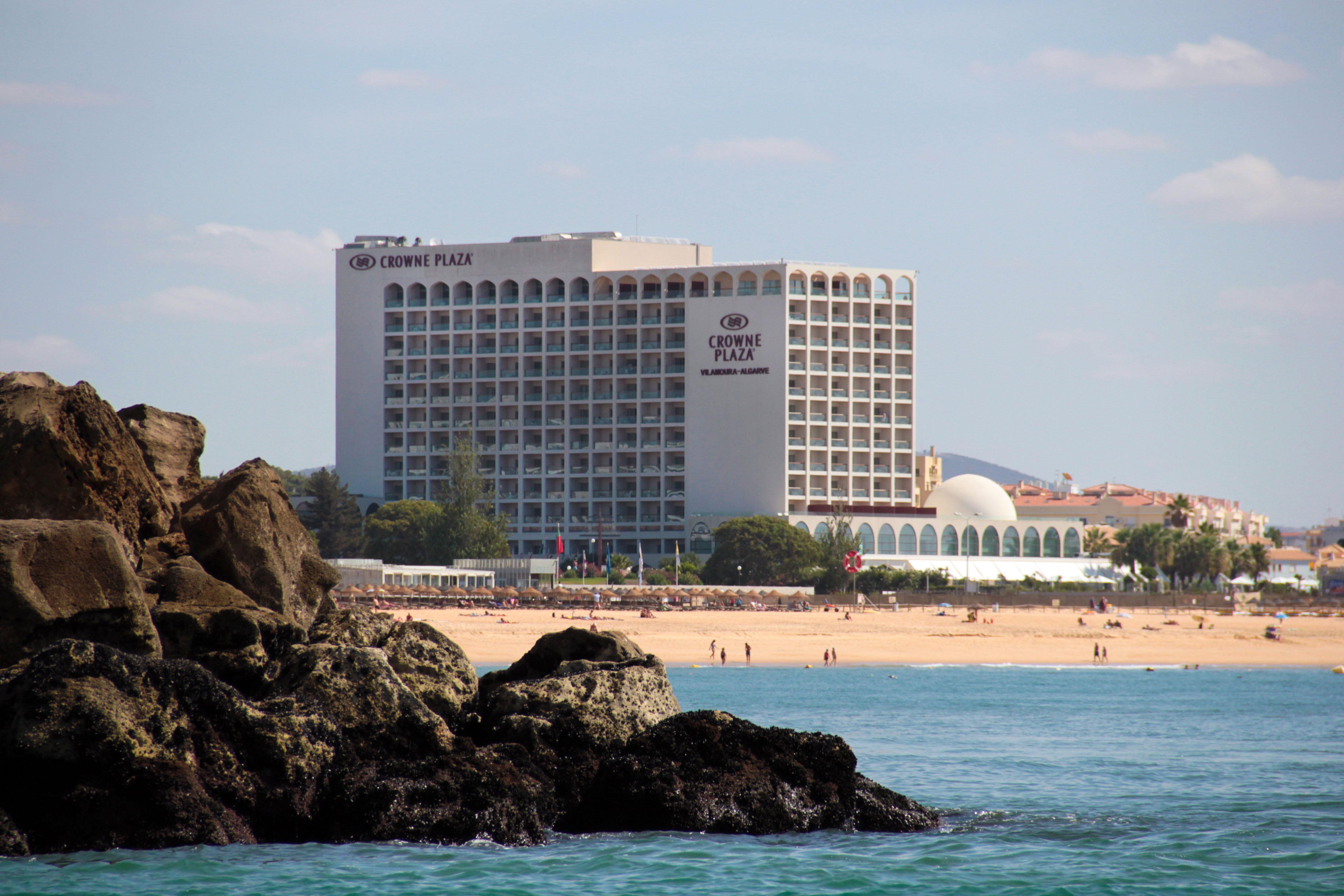Crowne Plaza Vilamoura - Algarve By Ihg Екстер'єр фото The Crowne Plaza Hotel in Faro