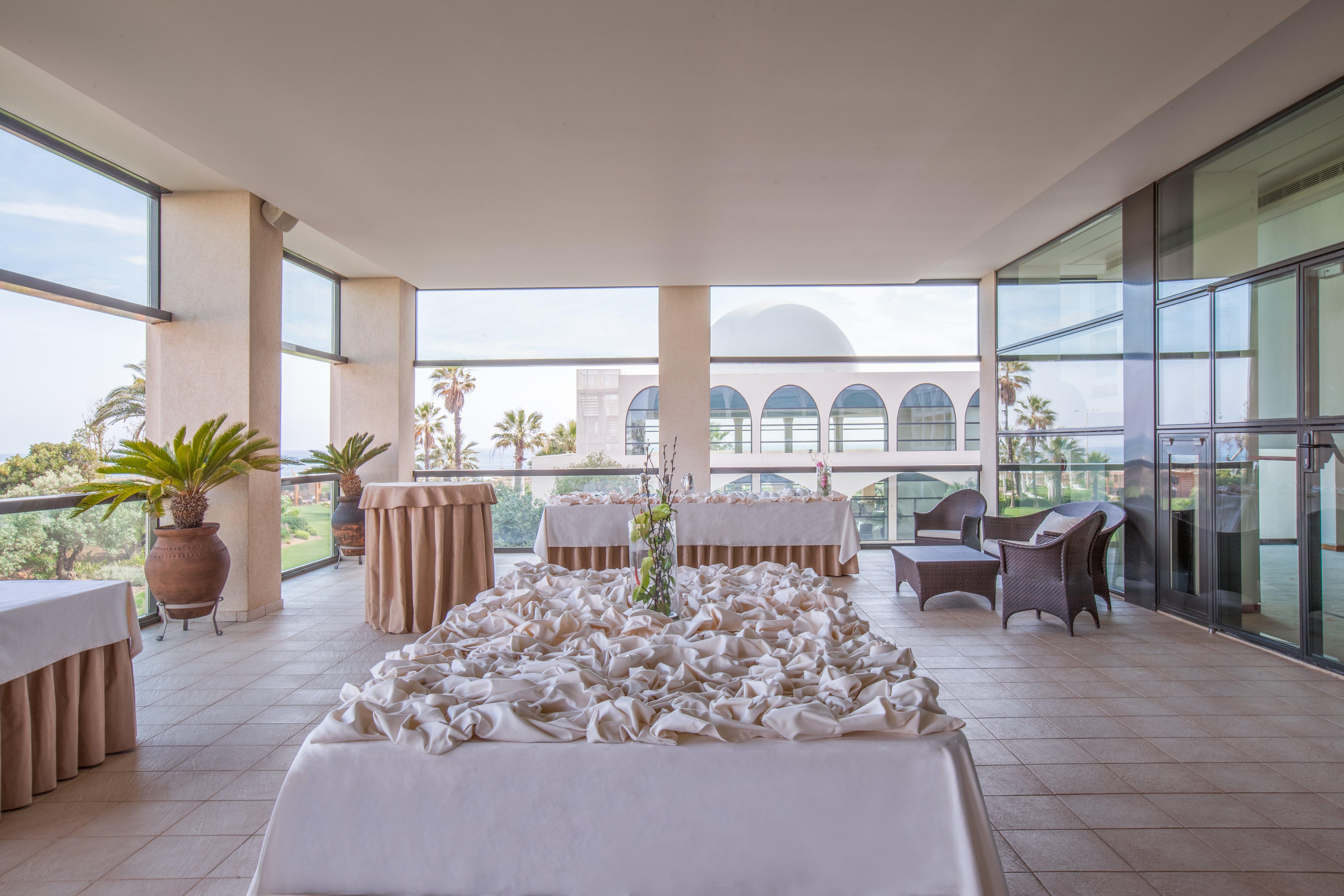 Crowne Plaza Vilamoura - Algarve By Ihg Екстер'єр фото The interior of the hotel